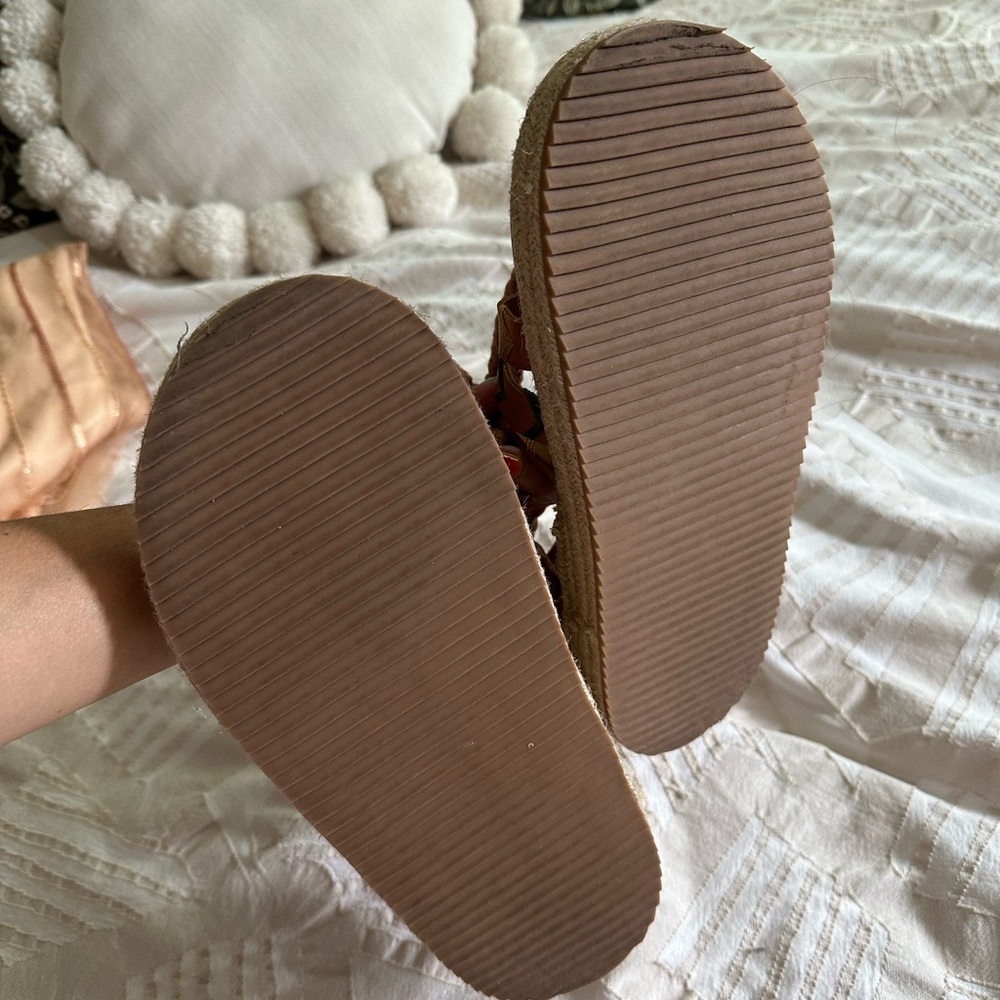 Farm Rio Rope Tie Flatform Sandals - Picture 4 of 5